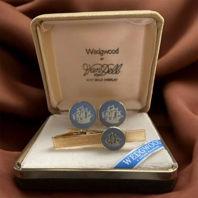 Wedgwood London Cufflink Set