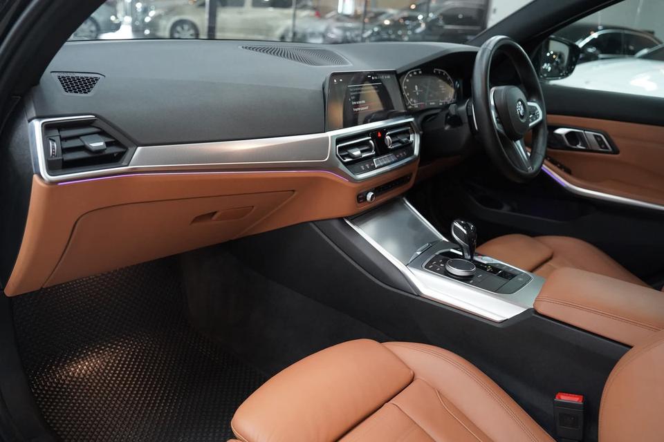 ✨BMW 320d M-Sport G20 ปี 2022 สีดำ รูปที่ 9