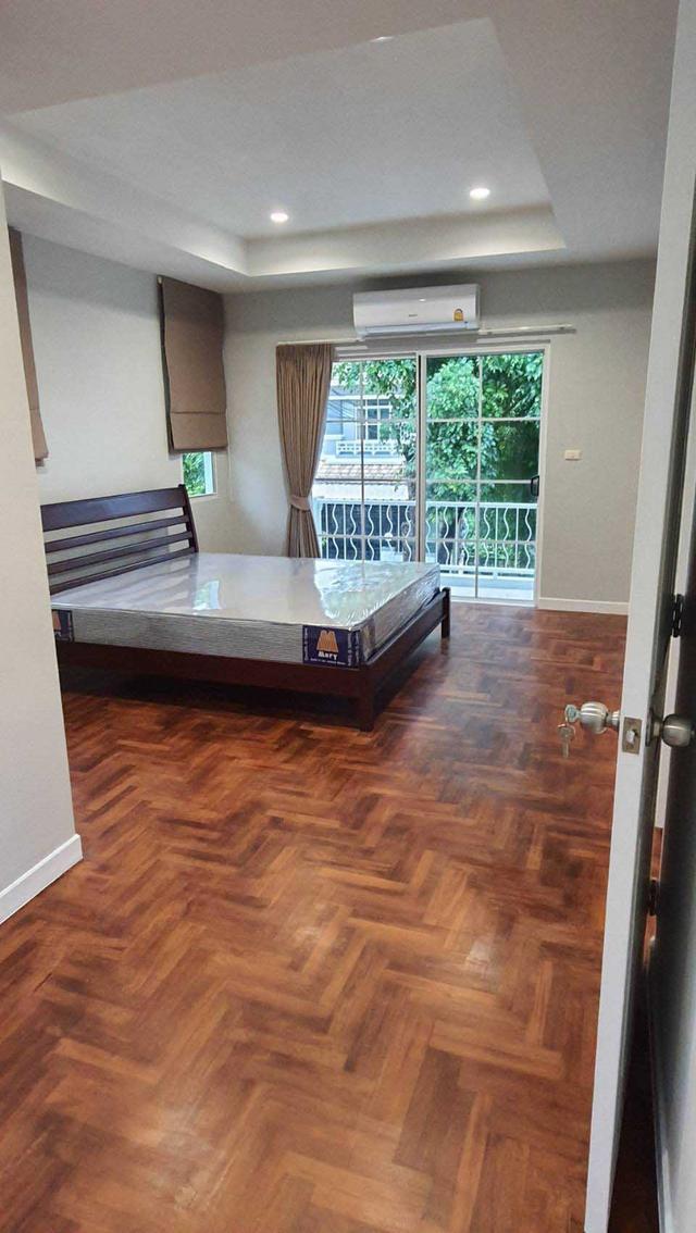 ให้เช่าบ้านเดี่ยว 2 ชั้น หมู่บ้านชัยพฤกษ์ เรียบคลอง4 ฝั่ง รังสิต-นครนายก ซ.19 ปทุมธานี ใกลโลตัสคลอง4,รร.สวนกุหลาบรังสิต,ดรีมเวิล์ด ค่าเช่า 26,000.-/เด 17