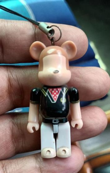 พวงกุญแจ Bearbrick 2012