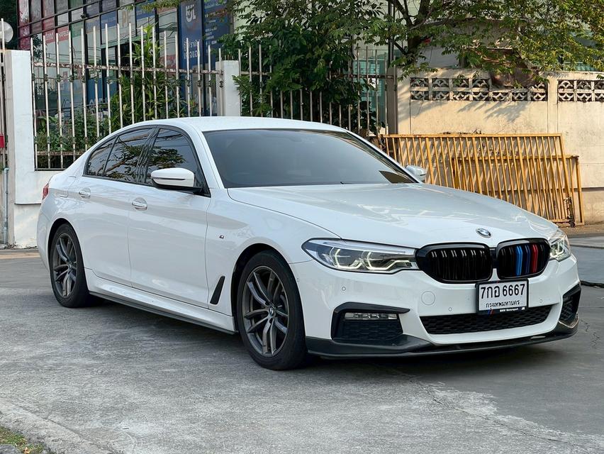 รหัสรถ PJP6667 2019 BMW 520d M Sport รูปที่ 4