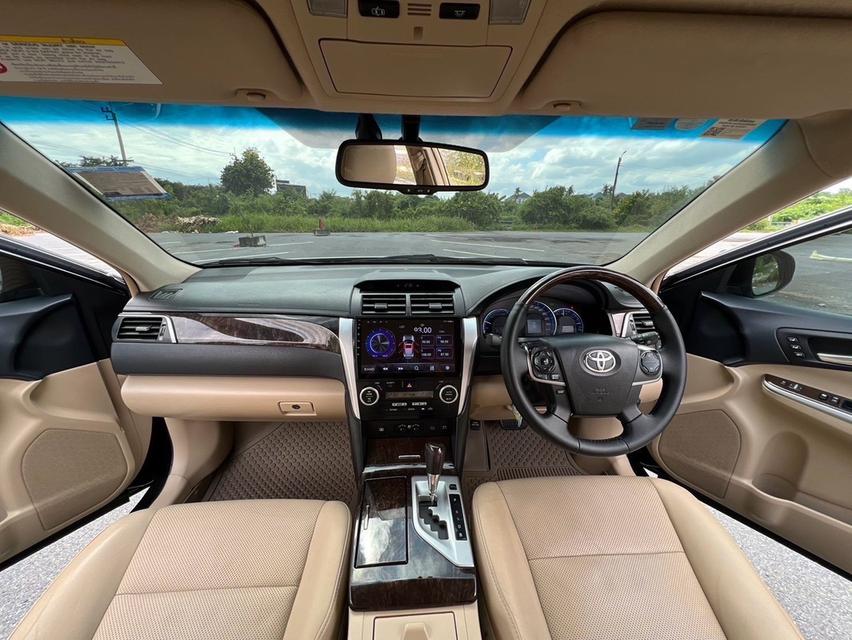 รหัสรถ AP7293 TOYOTA CAMRY 2.5 Hybrid DVD รถปี2013 จด14 7