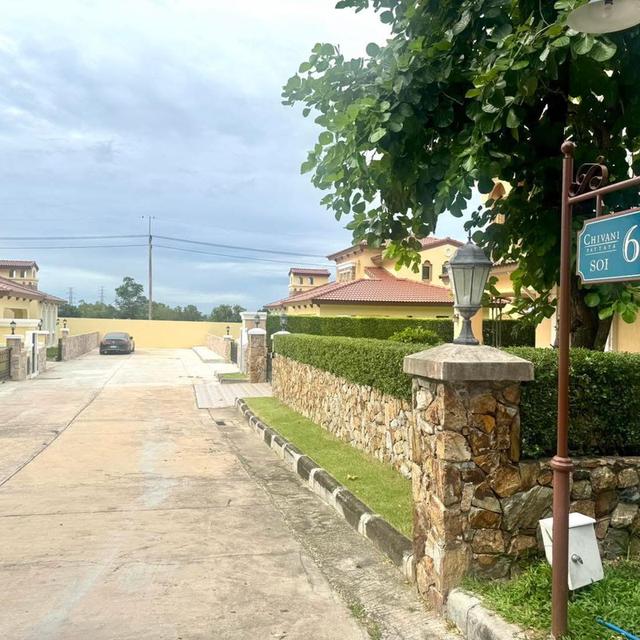 Nusa Chivani Pattaya 8.9 M 9