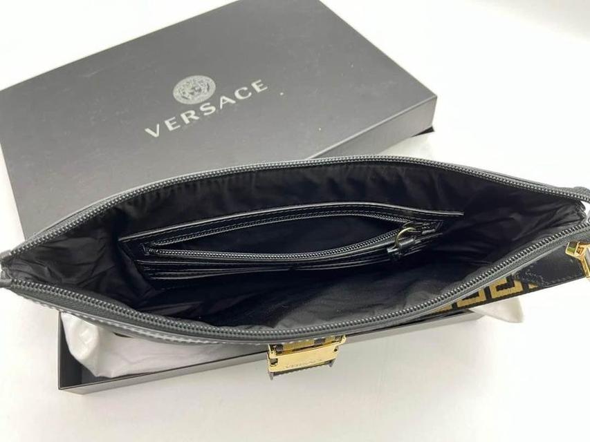 Versace La Greca Clutch Bag มีอุปกรณ์ครบกล่อง 5