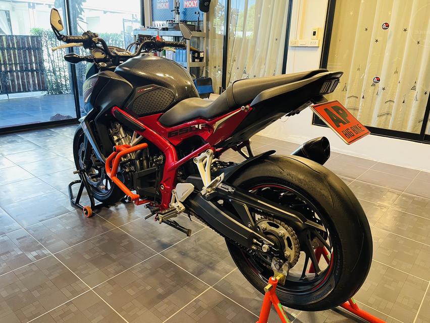 ขายด่วนรถบ้าน Cb650f/2017