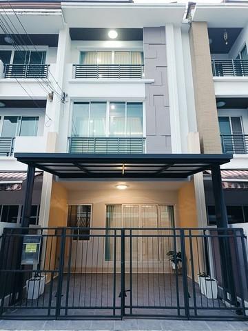 ให้เช่าทาวโฮม3 ชั้น บ้านกลางเมือง S-sence Onnuch Wongwan ใกล้ โรบินสันลาดกระบังซอยลาดกระบัง1ก/16 1