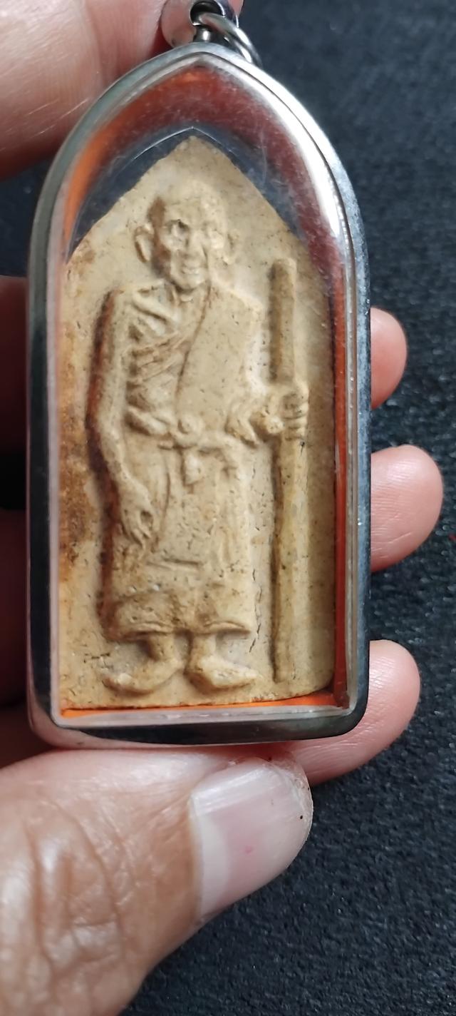 พระหลวงปู่ศุขเนื้อเก่าหายามากๆพระจะ100ปี