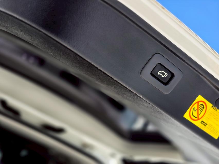 รหัสรถ CBLX3776 📌✨ TOYOTA VELLFIRE 2.4 ZG Edition ปี 2013 (จด 2016) รูปที่ 6