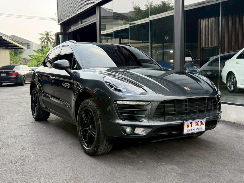 2016 Porsche Macan 2.0 Turbo ( PDK )