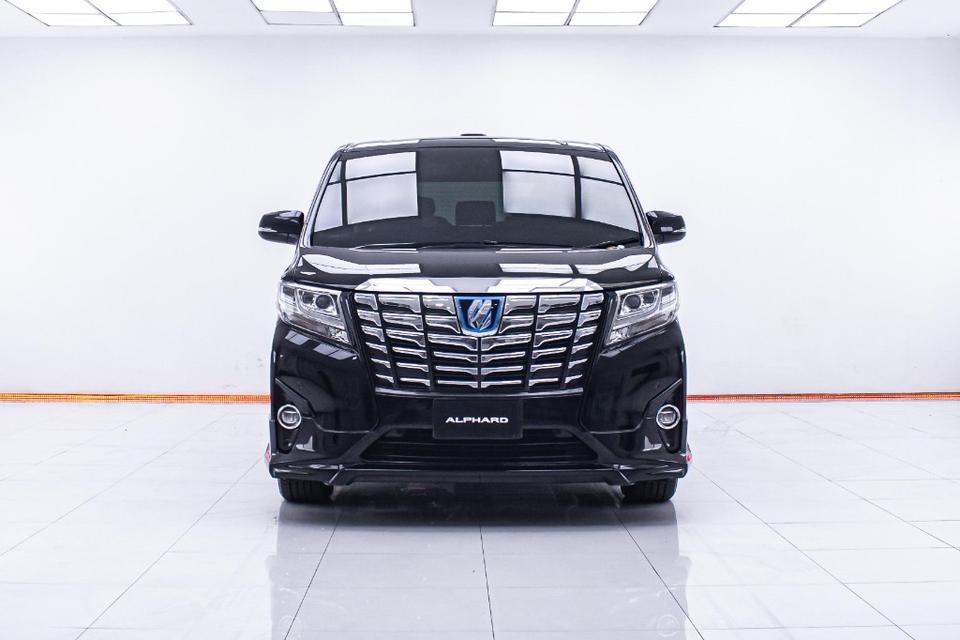 TOYOTA ALPHARD 2.5 HYBRID โฉมปี (15-ปัจจุบัน) 2015