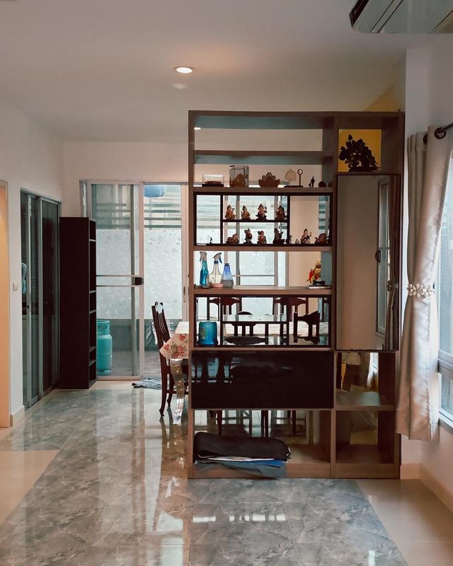 ทาวน์โฮมบ้านกลางเมืองศรีนครินทร์24 7