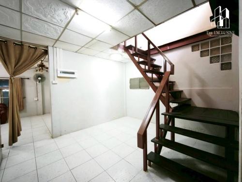 🔥 หลุดขาย! บ้านเดี่ยวเรวดี 25 ทำเลทองนนทบุรี ราคาเพียง 4,790,000 บาท! (หลังใหญ่ ฟังก์ชันครบที่สุด) 4