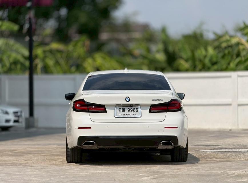 รหัสรถ WRT9989 2021 BMW SERIES 5, 530e 2.0 ELITE (LCI) โฉม G30 รูปย่อยที่ 4