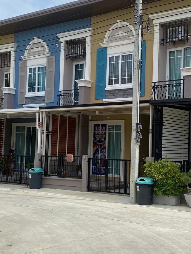 ขายทาวน์เฮ้าส์/ทาวน์โฮม โกลเด้น ทาวน์ บางนา กม.5 หลังเมก้า บางนา 7