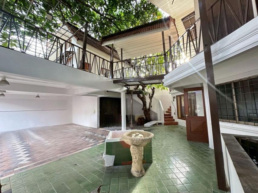 ให้เช่า บ้านเดี่ยว 2 ชั้น ทำเลดี กว้างขวาง ย่านโชคชัย4 - ลาดพร้าว ใกล้โรงพยาบาลเปาโล โชคชัย 4 และ MRT โชคชัย 5