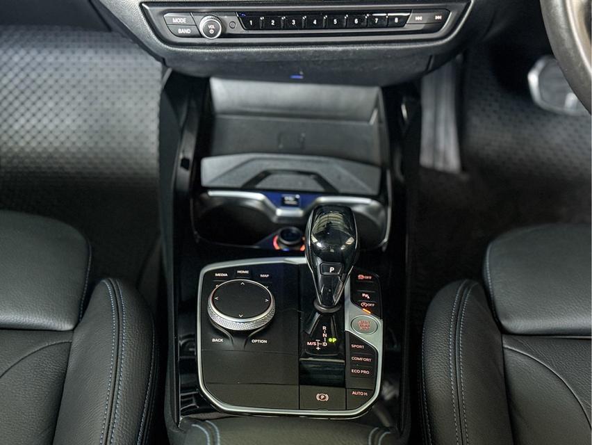 2021 BMW SERIES 2, 220i M Sport 9