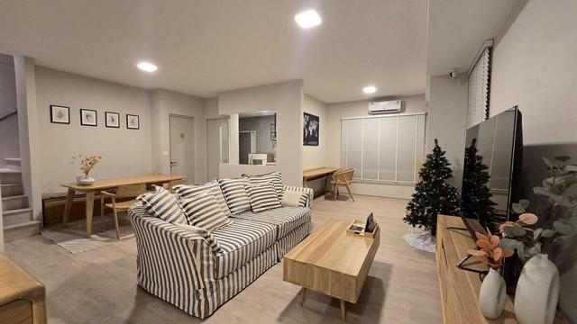 P656 ให้เช่าบ้านแฝด 2 ชั้น หมู่บ้าน ANYA อัญญ่า บางนา รามคำแหง 2 บ้านทิศเหนือ ไม่รับสัตว์เลี้ยง ตกแต่งสวยพร้อมเข้าอยู่ 2