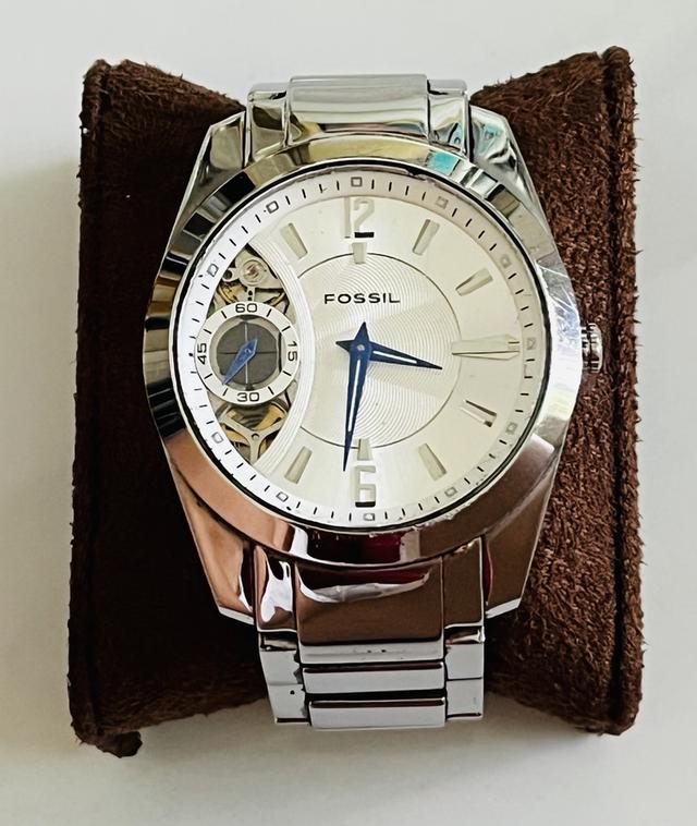 OSSIL TWIST รุ่นพิเศษ – หน้าปัดโชว์เฟืองบางส่วน (Semi Skeleton)