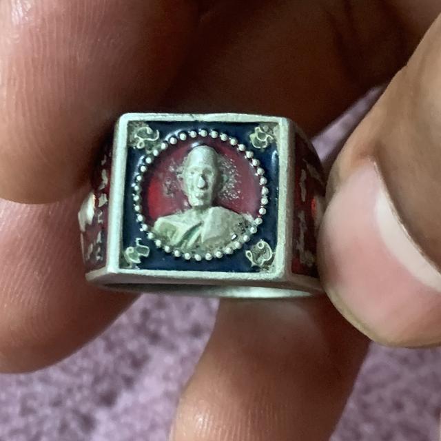 แหวนเก่าหลวงพ่อรวย ปี2558