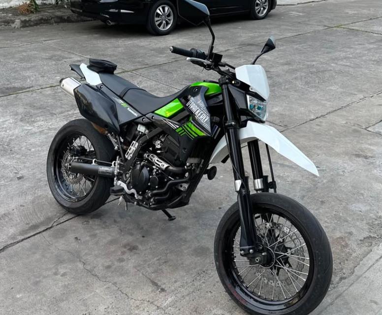 Kawasaki D-Tracker สีสวย