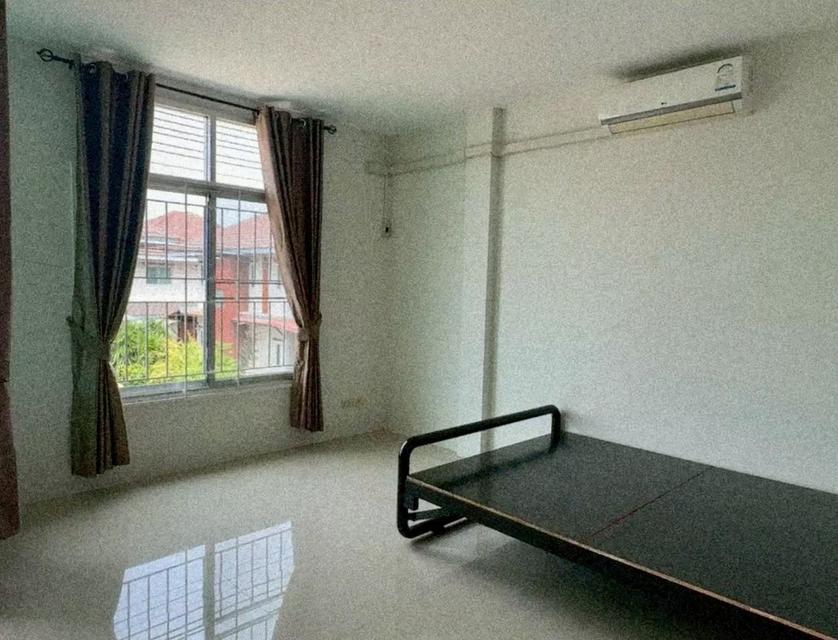 ทาวน์โฮม หมู่บ้านดาริน (บ้านสวน ซอย 11) อ.เมือง ชลบุรี 4