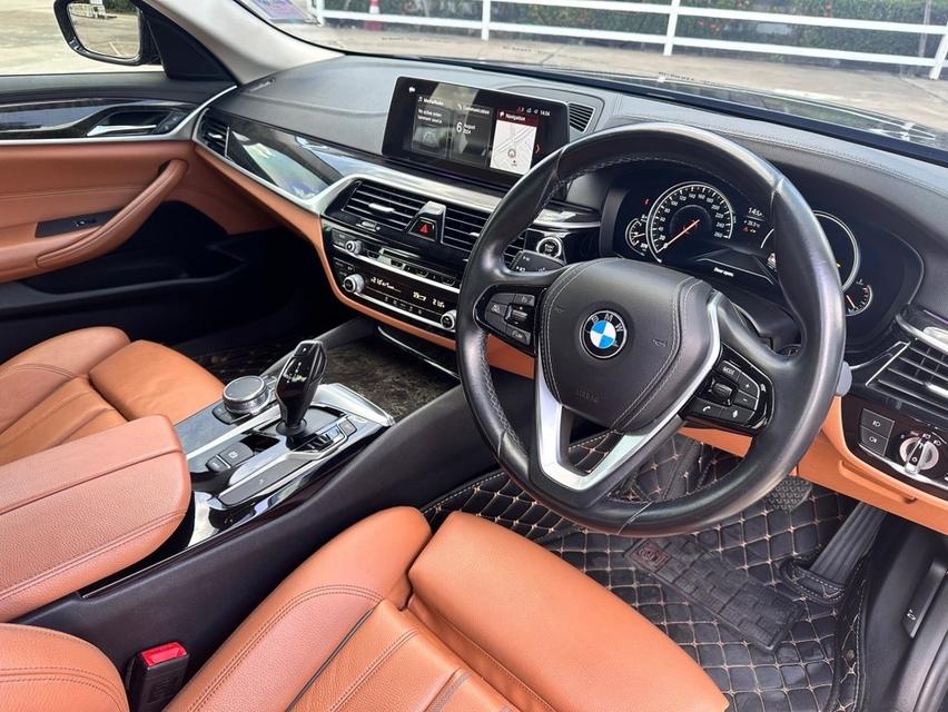 ขาย BMW 520d Sport ปี 2018  3