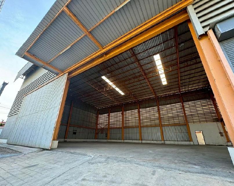 ให้เช่า หรือ ขาย โกดังพร้อมสำนักงาน พื้นที่ 1000 ตารางเมตร ย่านพระราม 2 ถนนพระราม 2 กม.16 ฝั่งขาเข้า ตรงข้ามวัดพันท้ายนรสิงห์ 3