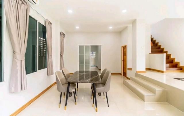 บ้านเดี่ยว2ชั้นครึ่ง ให้เช่า 122ตรว. ถ.วัชรพล-พหลโยธิน ใกล้รร.รัตนโกสินทร์สมโภช 4