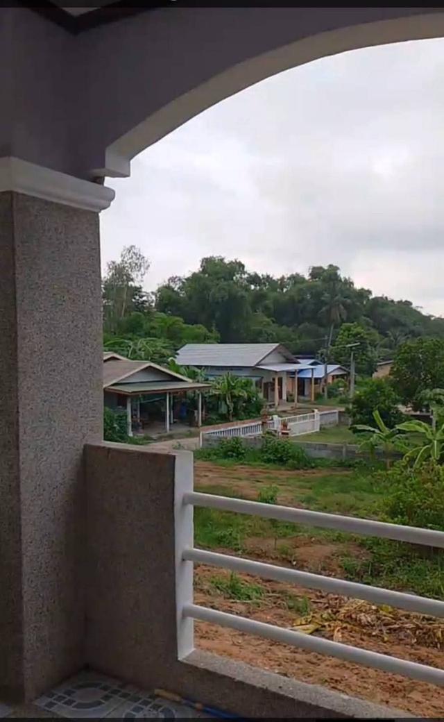 บ้านเดี่ยวพร้อมที่ดิน 4