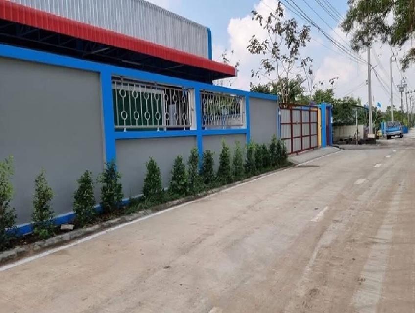 ให้เช่าโกดัง พร้อม สำนักงาน พื้นที่ใช้สอย 440 ตารางเมตร ซอยคุ้มเกล้า เข้าซอยไม่ลึก ถนนคุ้มเกล้า ใกล้ นิคมลาดกระบัง 8