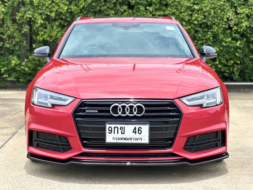 Audi A4 Avant 45 TFSI Quattro Line Black Edition ปี 2018 7