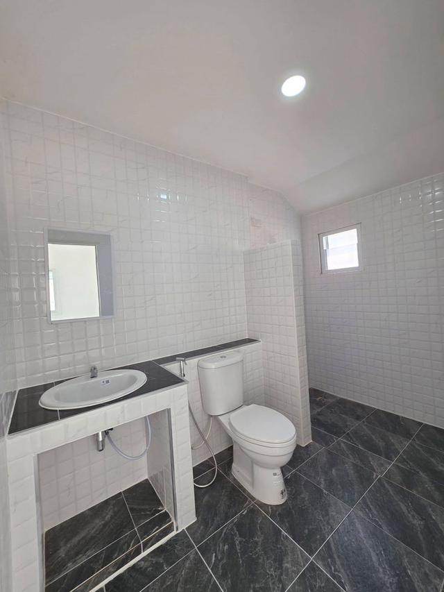 หมู่บ้านปิยวรารมย์4 ถนนบ้านกล้วย-ไทรน้อยบ้านเดี่ยว 2 ชั้น หลังริมรับลม มีพื้นที่รอบบ้าน ตกแต่งใหม่พร้อมอยู่ รูปที่ 20