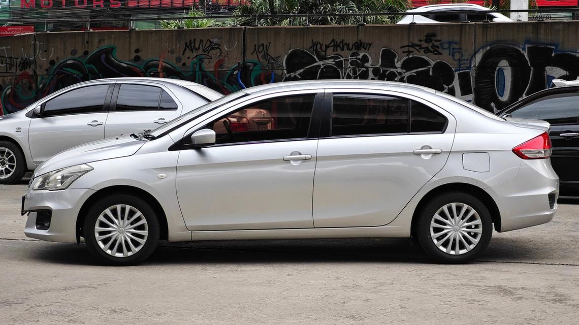 SUZUKI CIAZ GL 1.25 CVT ปี 2017  3