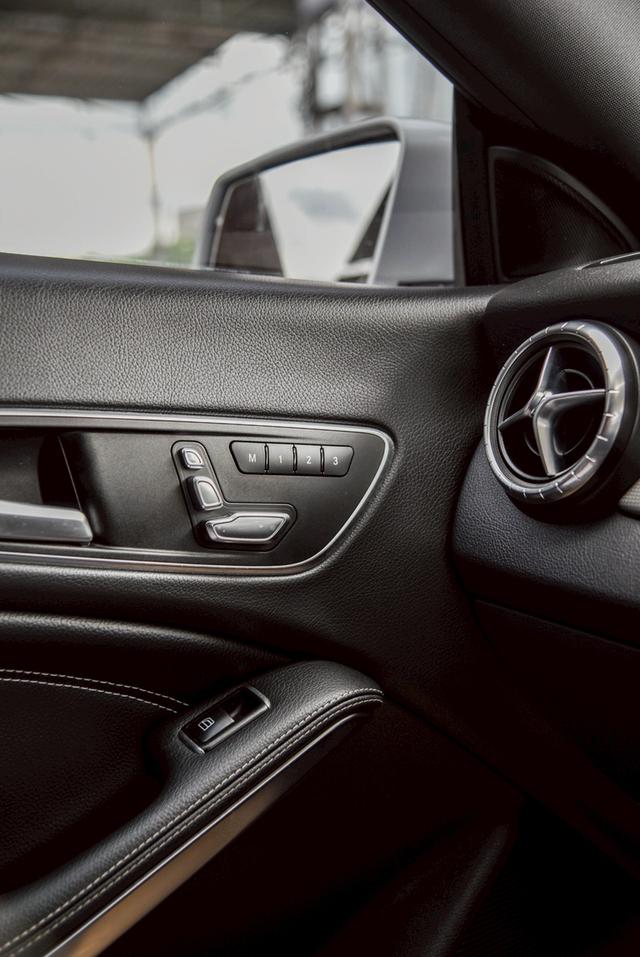 รหัสรถ CBL9059 Mercedes-Benz CLA200 1.6 Urban W117 AT 2017 20