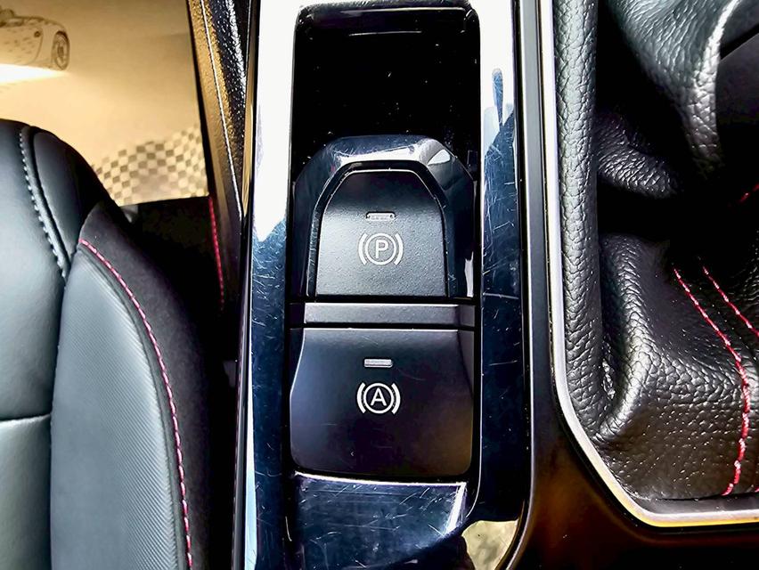 รหัสรถ SEZ5248 MG 5 1.5 D+ Sunroof เกียร์ ออโต้ เบนซิน สี แดง ปี 2022 15