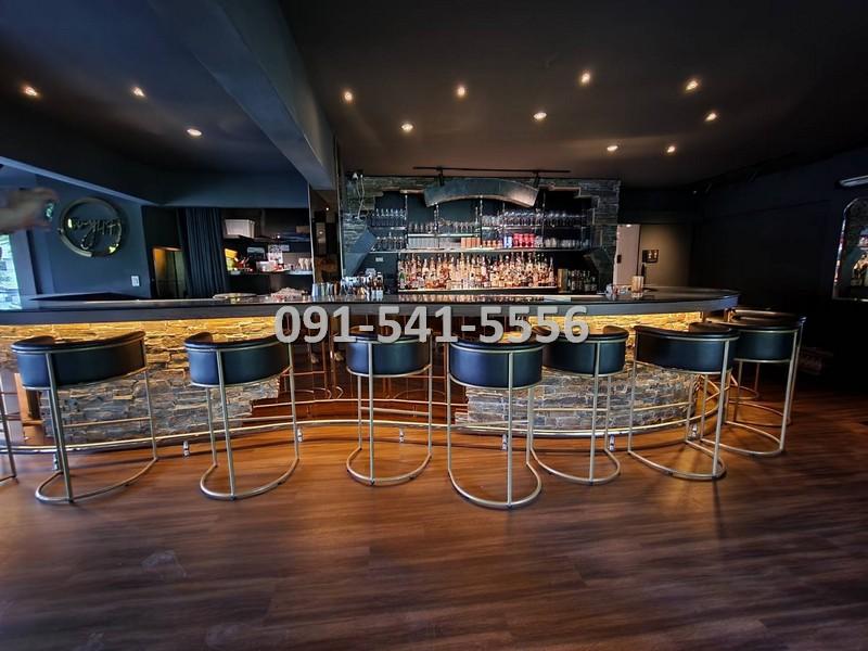 ขายกิจการร้านอาหาร ซอยสุขุมวิท47 พร้อมเฟอร์นิเจอร์ครบครัน ตกแต่งโทนสีดำ ขาว น้ำตาล พื้นที่ใช้สอยรวมทั้งหมด 900 ตารางเมตร 2