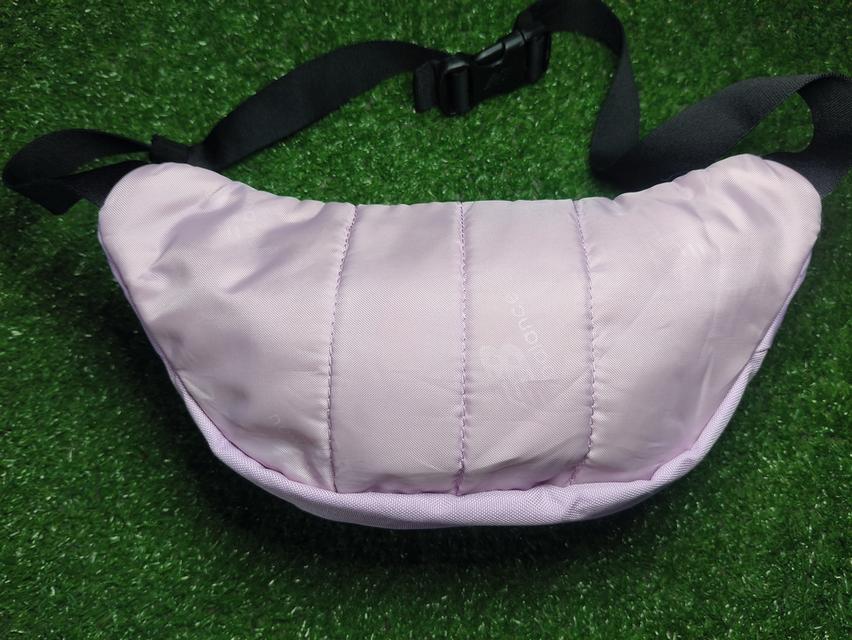 New Balance Waist Bag สอบถามก่อนสั่งซื้อ รูปย่อยที่ 2