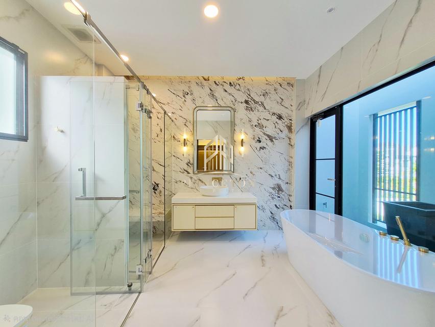 Luxury House for Sale Nantawan Rama 9 – New KrungthepKreetha 19