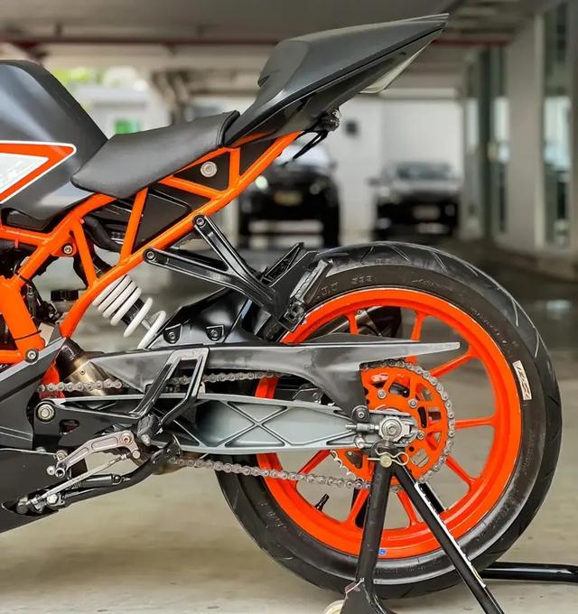 มือสองสภาพดี  KTM RC 3