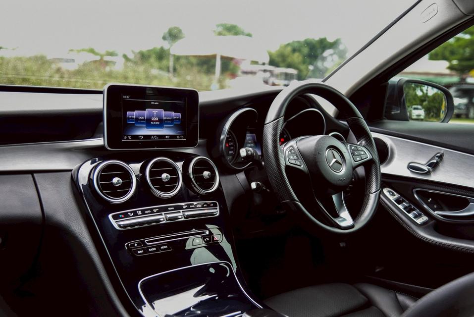 รหัสรถ CBL9252 Mercedes-Benz C200 2.0 Avantgard [W205] AT 2015 12