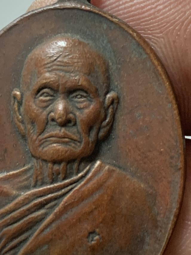 หลวงพ่อทบ วัดเขาชนแดน 4