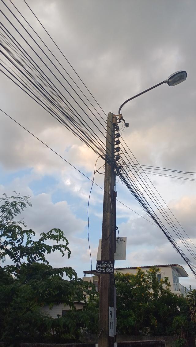 ขายที่ดิน 50 ตรว. ซ.ประเสริฐมนุกิจ 29แยก8 หมู่บ้านเนียมกล่ำเดินทางสะดวกเข้าออกได้หลายทาง  6