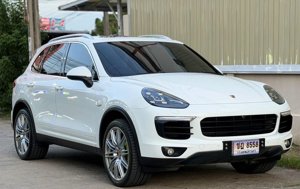 Porsche Cayenne S E-Hybrid