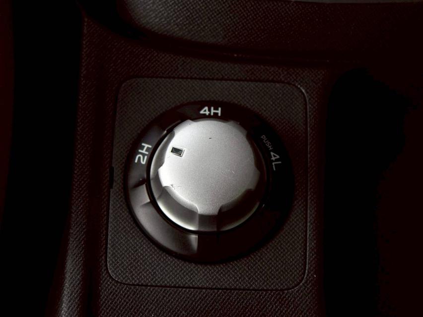 Isuzu MU-X 3.0DVD 4wd ปี17 12