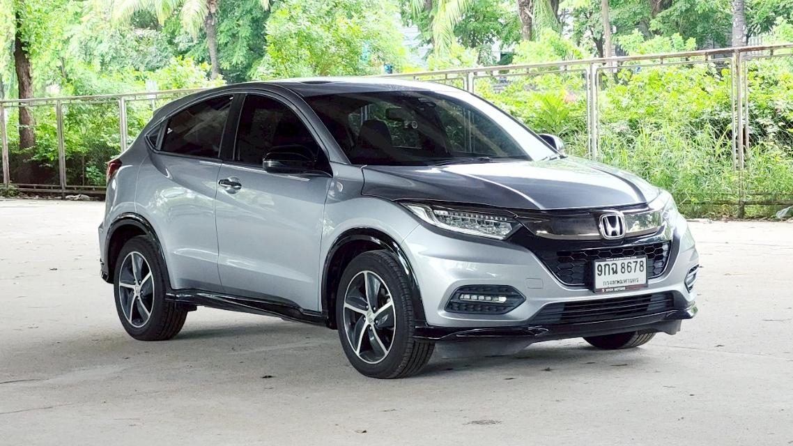 Honda HRV 1.8 RS Sunroof AT ปี 2019 รถสวยมือเดียว รุ่นท๊อปสุด