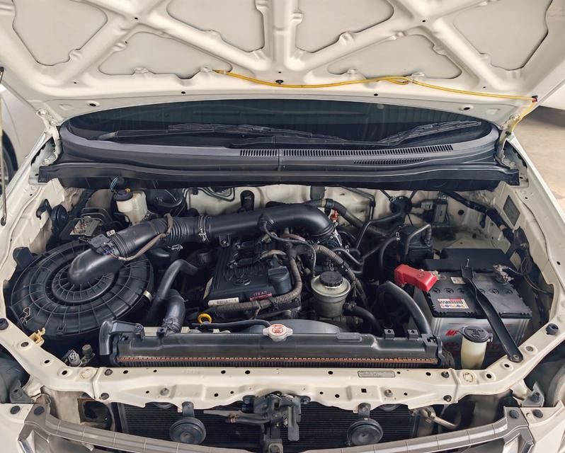 ขาย TOYOTA INNOVA 2.0 V ปี 2013  15
