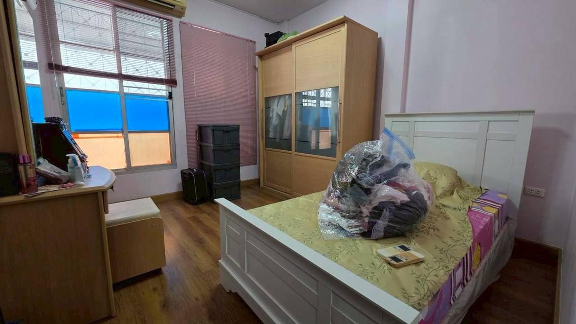 [ขายด่วน!] ทาวน์โฮม 4 ชั้น 24.2 ตรว. หมู่บ้านกลางเมือง พระราม 9-ลาดพร้าว ทำเลทอง ติดเลียบด่วน! เหมาะทั้งอยู่อาศัยและทำออฟฟิศ 11