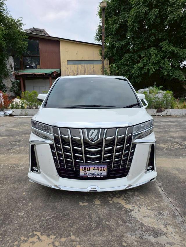 Toyota ALPHARD 2.5SC PACKAGE สีขาว ปี 2021 ไมล์ 50,000 กม. 2