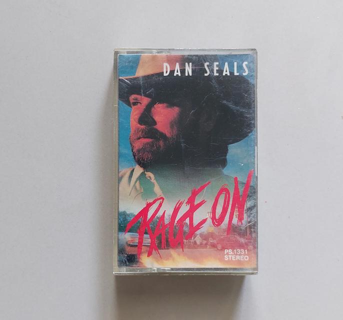 □มือ2 เทปเพลง Dan Seals□อัลบั้ม HALF SAINT HALF SINNER (ม้วน Eagles)(แนว คันทรี country) 2