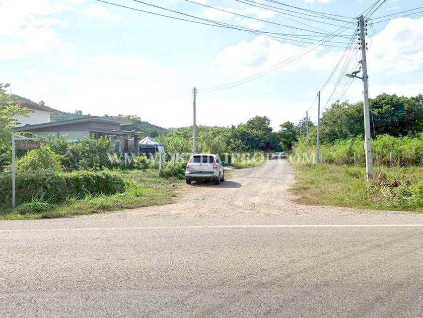 ที่ดินบางเสร่ ใกล้ถนนหมายเลข 332 อ.สัตหีบ จ.ชลบุรี 14